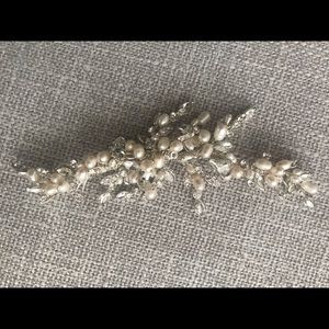 Wedding hair accessory